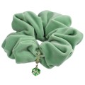 Turtle Story Marie Antoinette Green Pea - gumka do włosów hand made 2.jpg