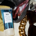 R+Co Velvet Curtain Texture Balm - utrwalający balsam do włosów 89ml4.jpg